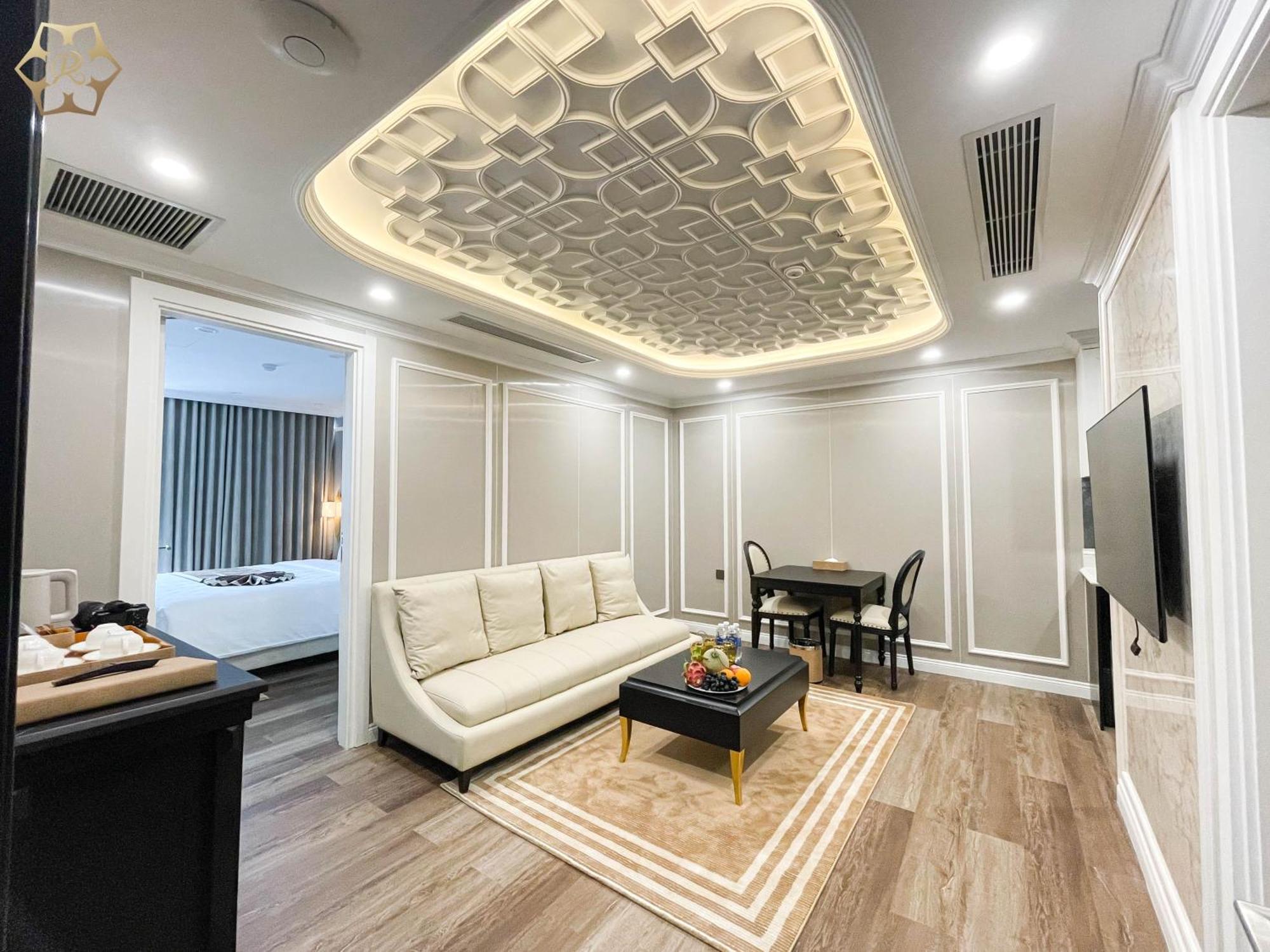 Cua Dong Luxury Hotel Vinh Exterior photo