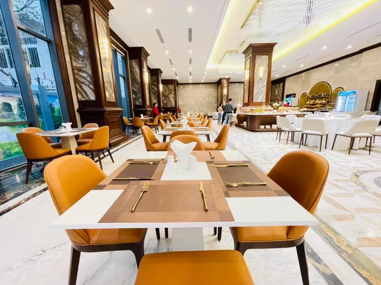 Cua Dong Luxury Hotel Vinh Exterior photo