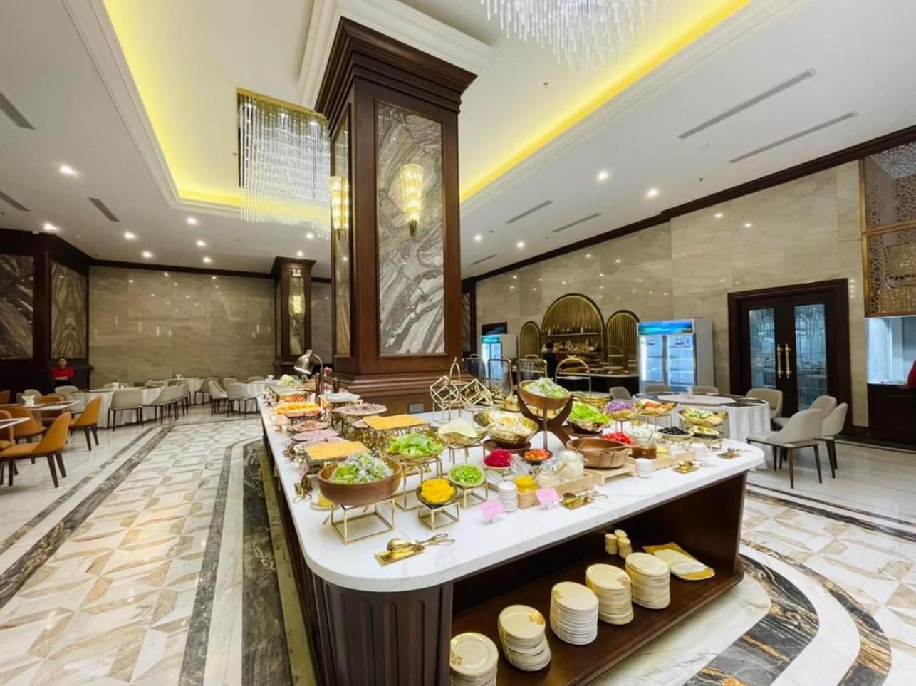 Cua Dong Luxury Hotel Vinh Exterior photo