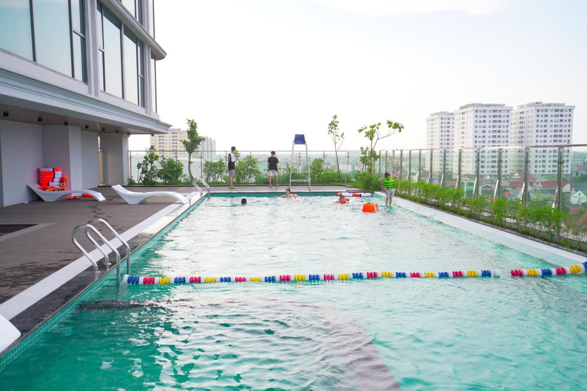 Cua Dong Luxury Hotel Vinh Exterior photo